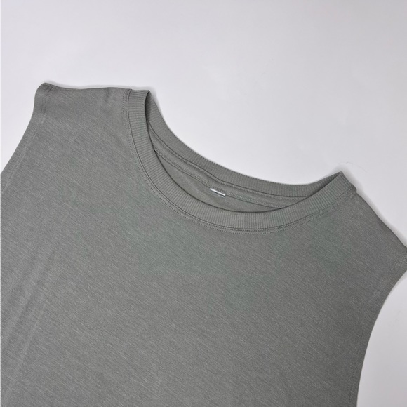 Athleta Cloudlight Restore Tank Light Sage Green Medium - Picture 6 of 8